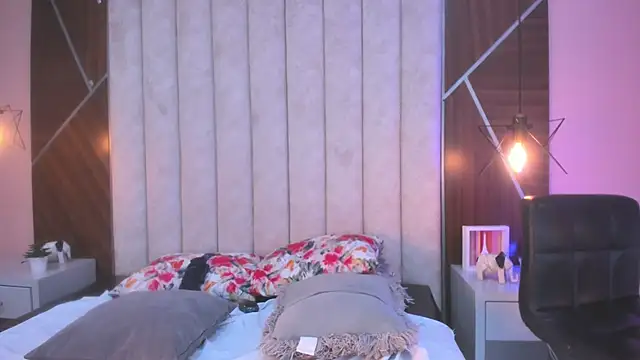 CAROLYNFOSTER webcam