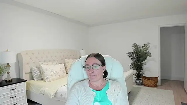 Vika73 webcam