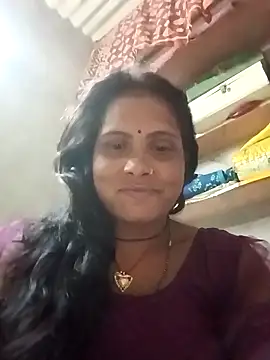 Webcam Model (Shreya_pandit)  is live.Free join now!