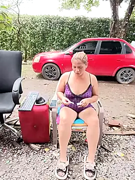 hotandfierylatinos2023 webcam