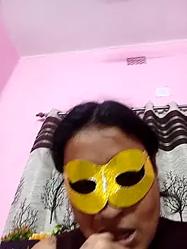 gullapi (F milf) - Full nude show