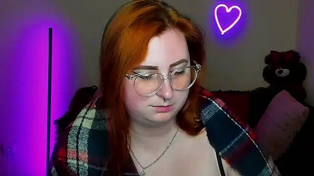 Alicia_love00 webcam