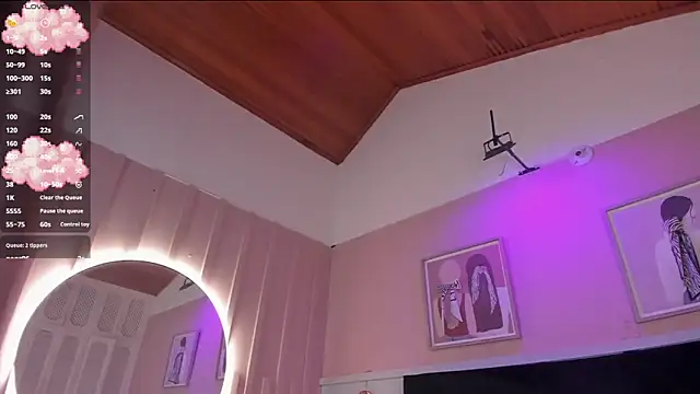 elodie_walker webcam