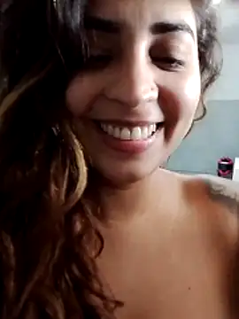 Gabrielleof live sex cam