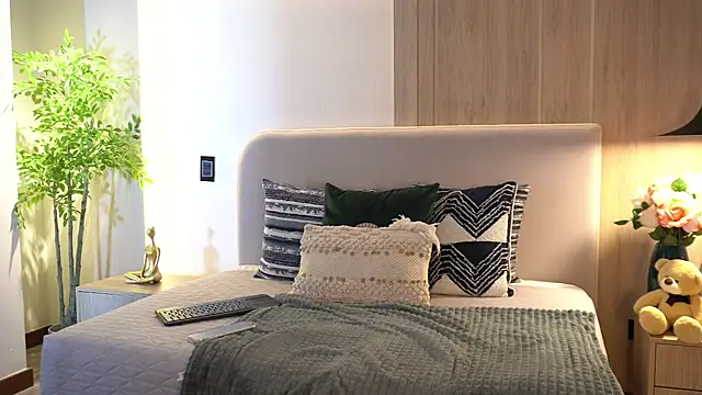 KalaBeckett_ live sex cam