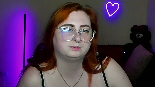 Alicia_love00 webcam