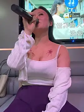 美女Yolanda9在线直播