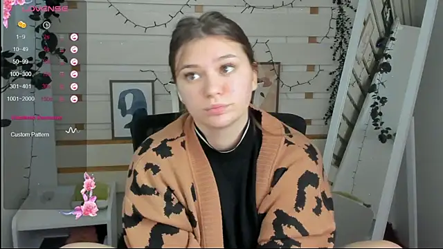 Josephine_Kiss webcam