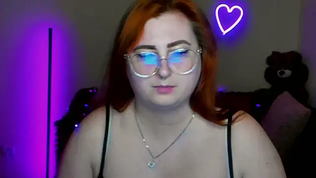 Alicia_love00 webcam