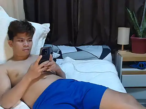 cumwhat_me - Cumwhat_me's free webcam - UK Sex Cams