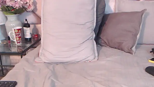 Ashleyroberst webcam