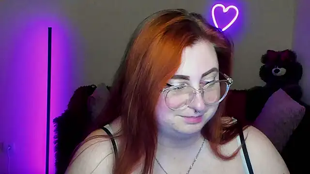 Alicia_love00 webcam