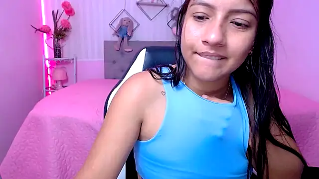 zara_cute webcam