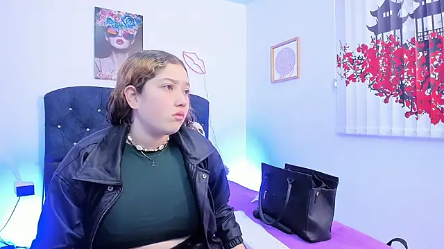 valeria_and_zoe webcam