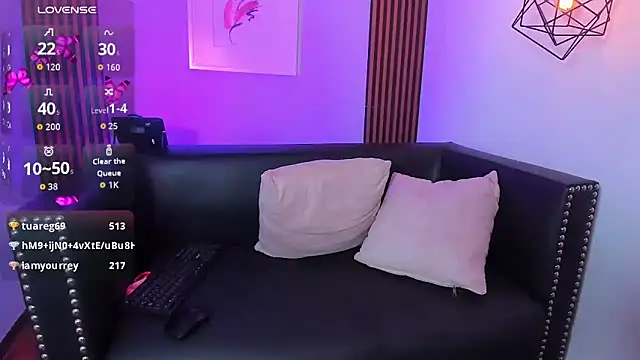 Nahiajhonson_ webcam