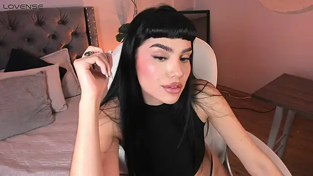 almablaze - AlmaBlaze's free webcam - UK Sex Cams