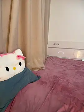 美女xiaohanbaby在线直播