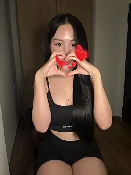 Webcam Model (-katinat-)  is live.Free join now!