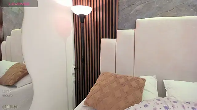 catiusca_reyes_03 webcam