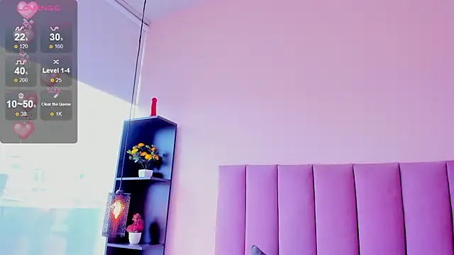 violet_myerrs webcam