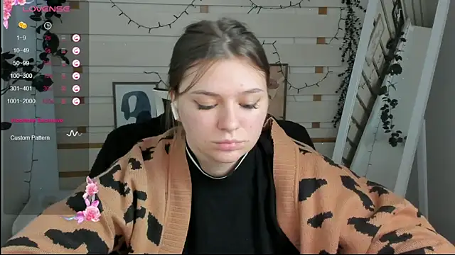 Josephine_Kiss webcam