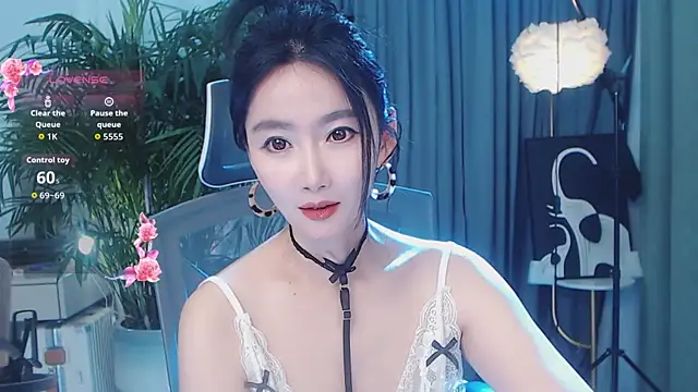 美女feifei-love在线直播