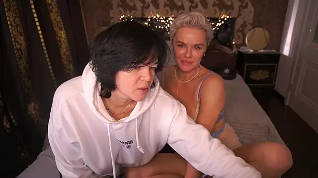 PleasureWeCouple webcam