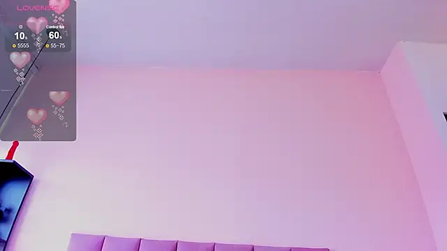 violet_myerrs webcam