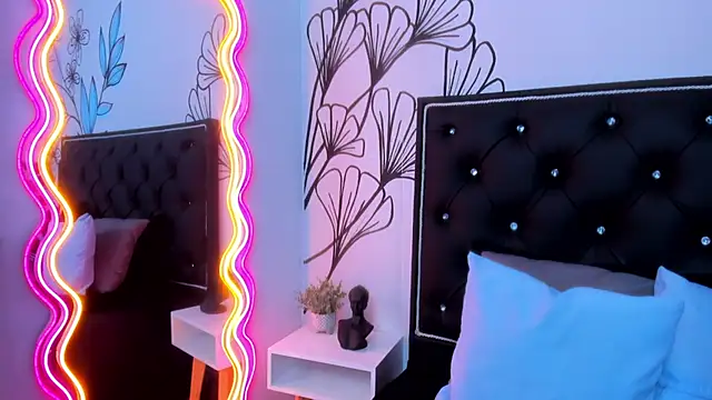 Sweet_Ariadna_ webcam