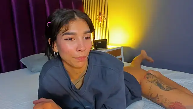 LauraAristizabal webcam