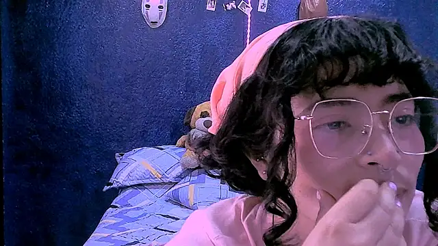 ninayellow - NinaYellow's free webcam - UK Sex Cams