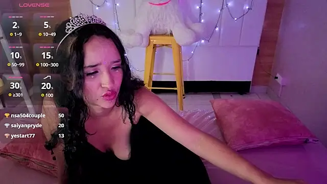 bella_vibess_s - Bella_vibess_s's free webcam - UK Sex Cams