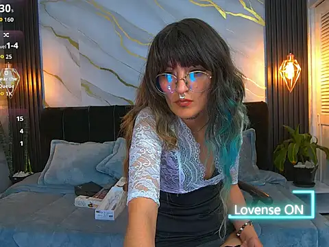 Dark_Dominika webcam