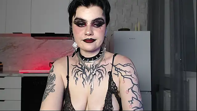 IntrigueYourDay webcam