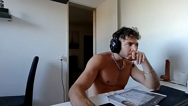 alpha-hunk webcam