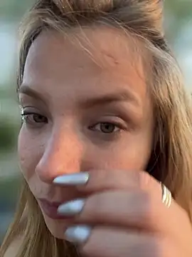 AnastasiaAniess live sex cam