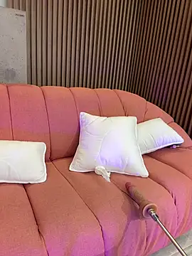 Ada_johansenn webcam