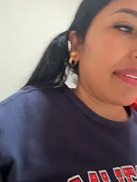 emmyjhonson07 webcam