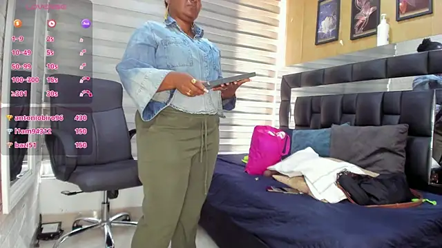 sheyla__ebony webcam