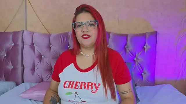 Missy_22_ webcam