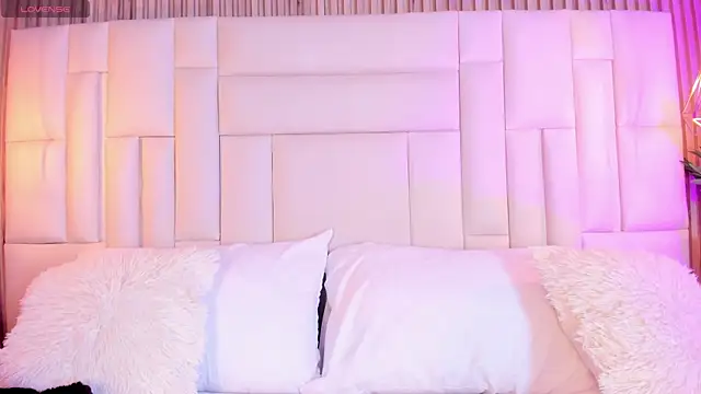 CaitlynCouper webcam