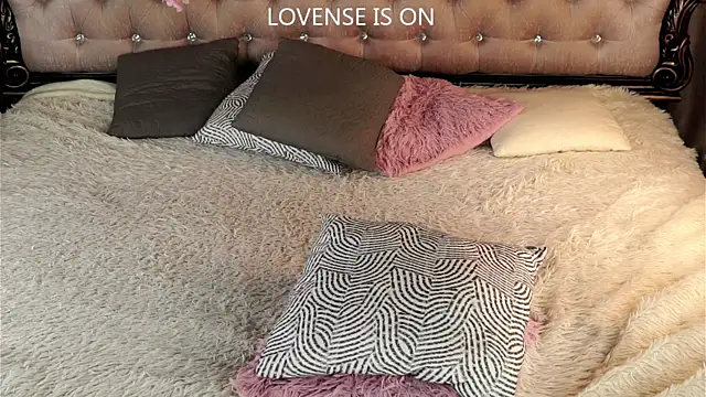 KirstinMcgeady webcam