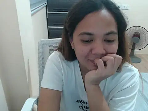 Preview of xthelastvirginx