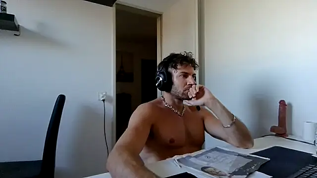 alpha-hunk webcam