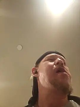 yourMasterisBored webcam