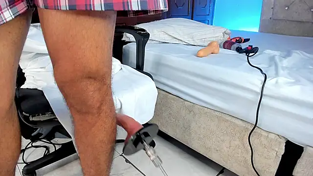 magnus_serket live sex cam