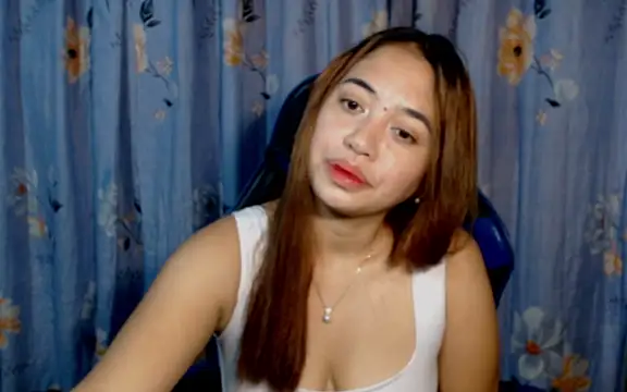 urlover_mae26 webcam