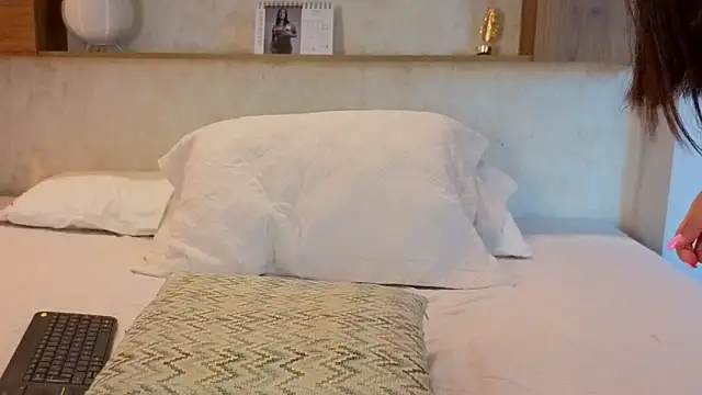 Emilly_Beaumont webcam