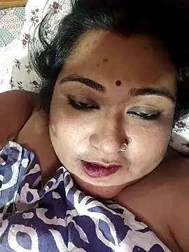 Webcam Model (hotbhabhi011)  is live.Free join now!