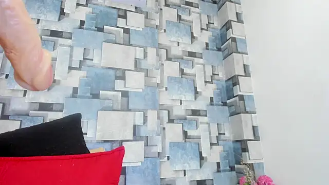 angel_dthroatt webcam